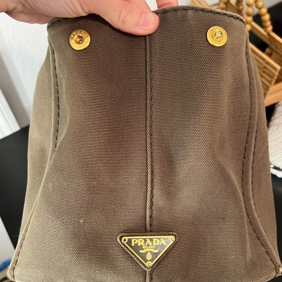 Prada Canvas Large Canapa Logo Tote Green - Picture 7 of 10